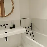Aussergewoehnliche Am Hafen By Interhome *